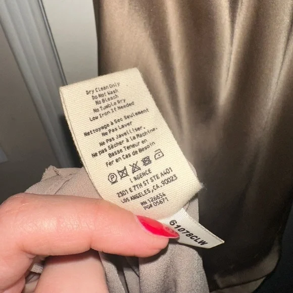 L'AGENCE Serita Maxi V Neck Bias Silk Gown Dress size 8 - Picture 14 of 14